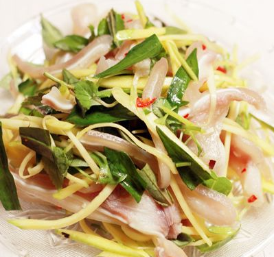 Cách làm món nộm xoài xanh tai heo