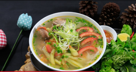 Canh sườn chua dọc mùng