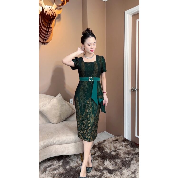 đầm dự tiệc cưới phong cách sang trọng